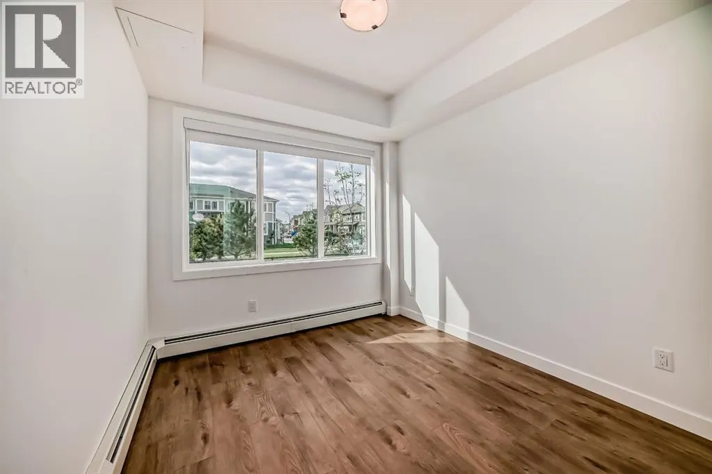 2506, 395 Skyview Parkway NE