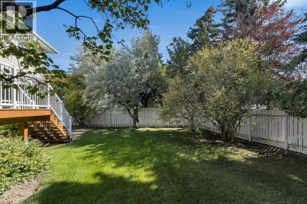 164 Hawkhill Way NW