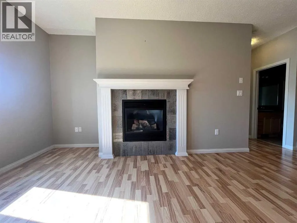 21 Fairway Village
