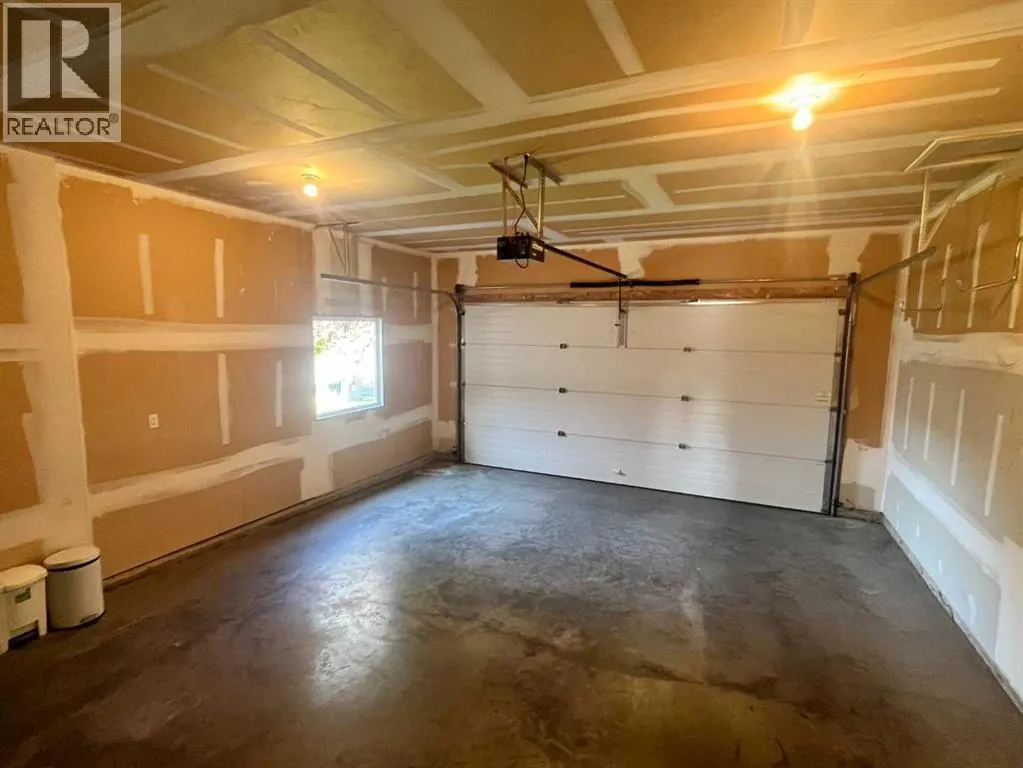 21 Fairway Village