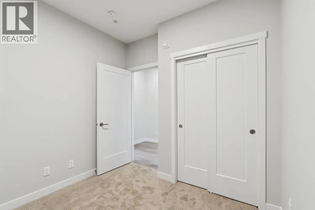 412, 700 Shawnee Square SW