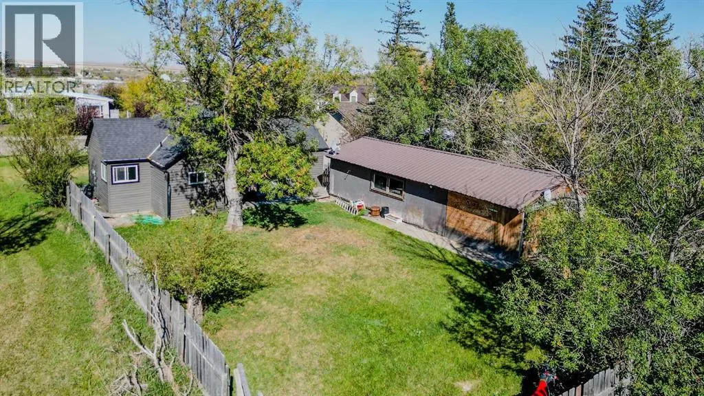 54 8 Avenue W