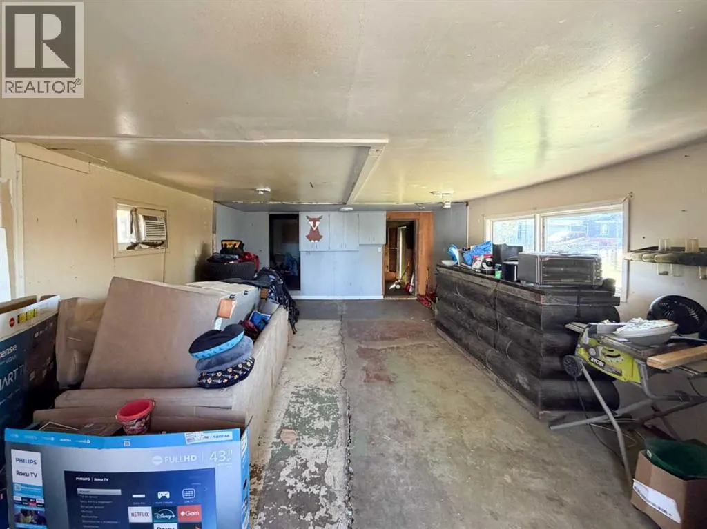 54 8 Avenue W