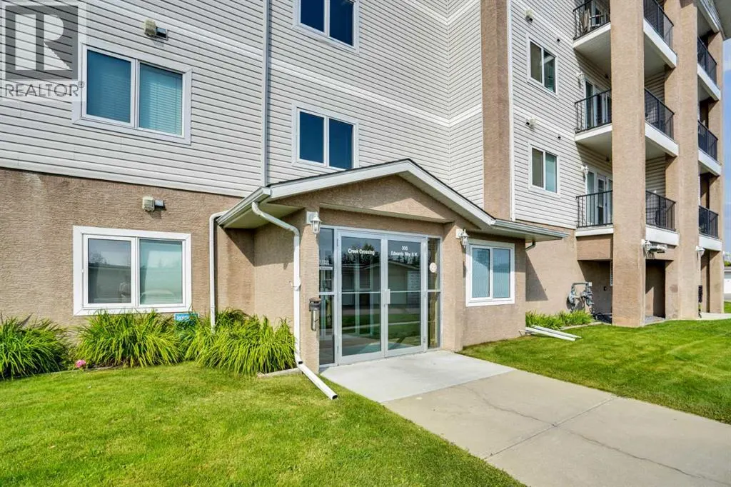 107, 300 Edwards Way NW