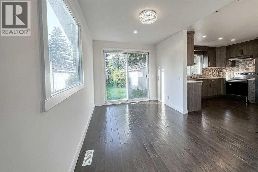 244 Pinetree Road NE