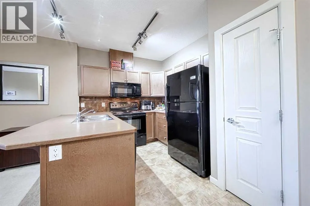 242, 52 Cranfield Link SE