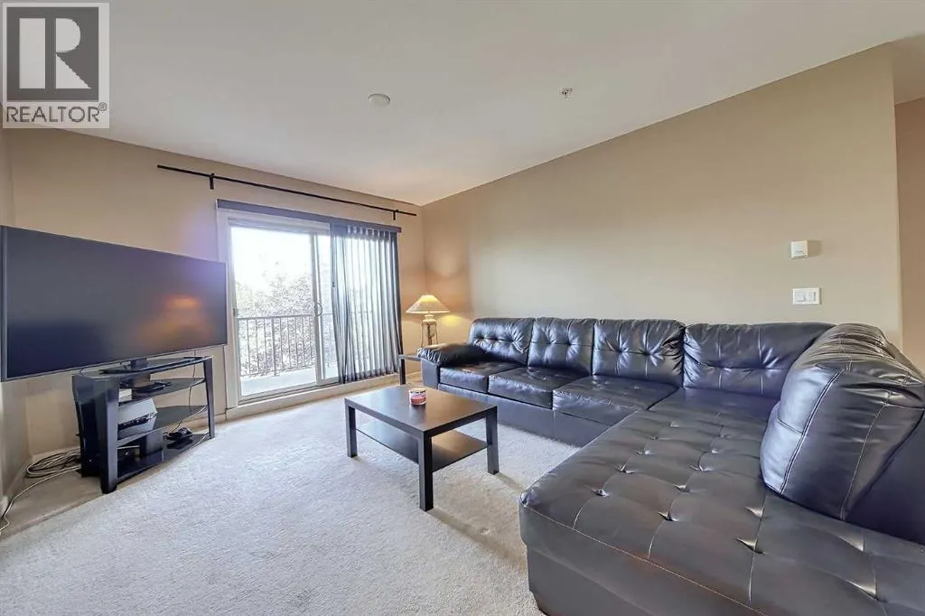 242, 52 Cranfield Link SE