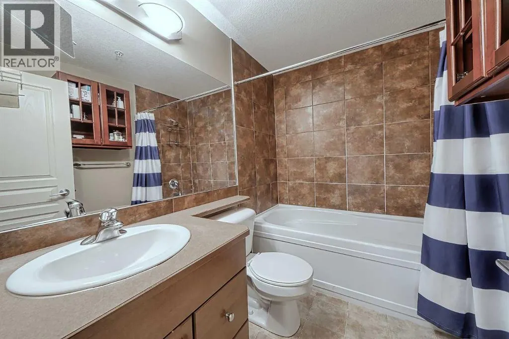242, 52 Cranfield Link SE
