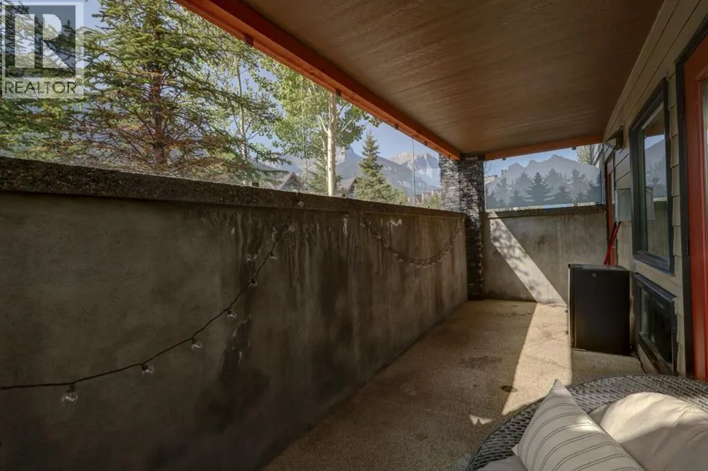 803, 105 Stewart Creek Rise