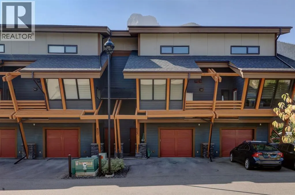 803, 105 Stewart Creek Rise