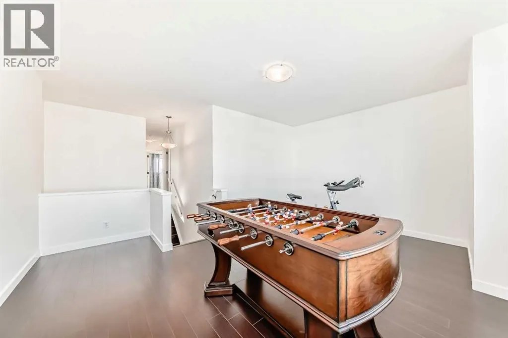 83 Bridlecrest Street SW