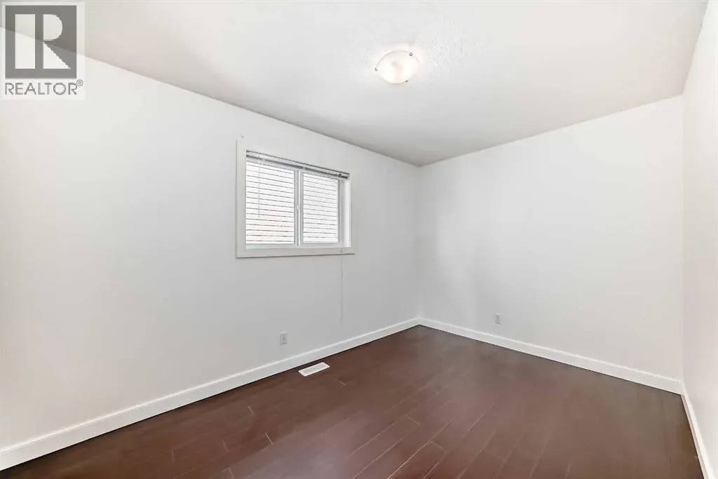 83 Bridlecrest Street SW