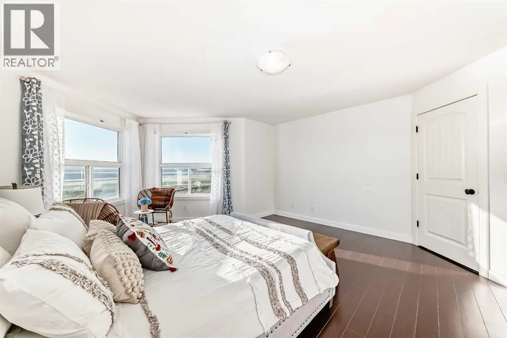 83 Bridlecrest Street SW