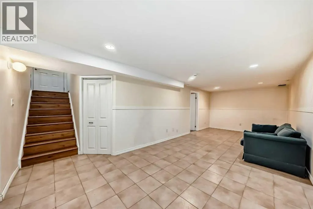 5531 Dalhart Hill NW