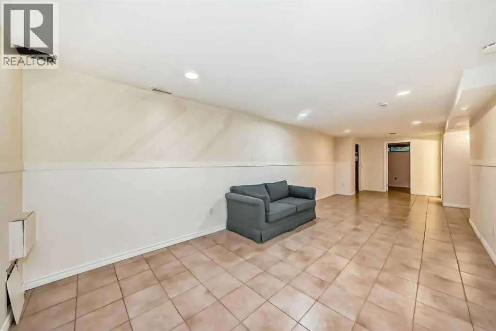 5531 Dalhart Hill NW