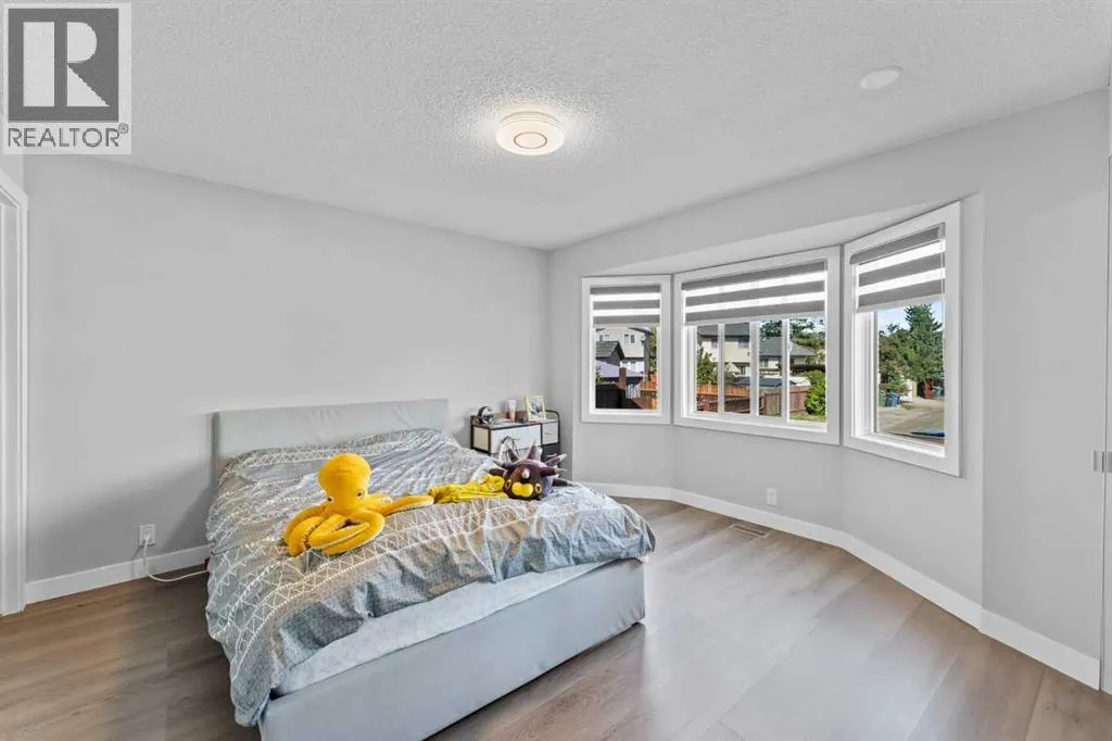 12 Cedargrove Road SW
