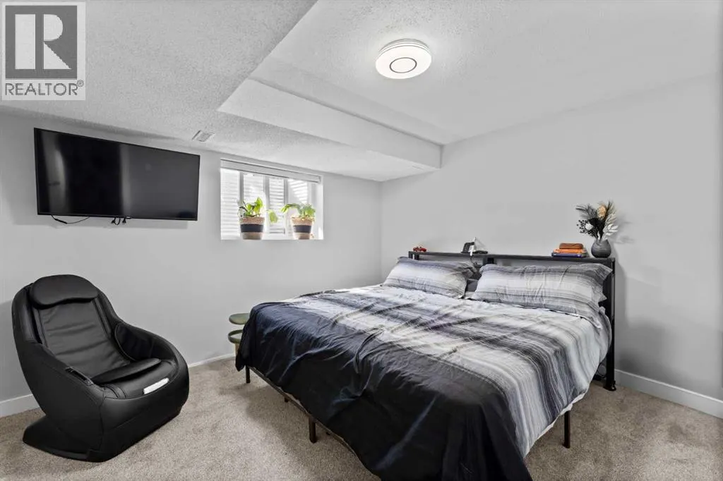 12 Cedargrove Road SW