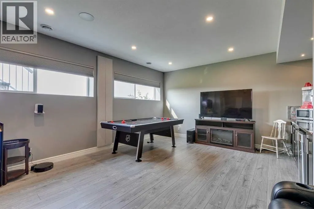 833 East Chestermere Drive