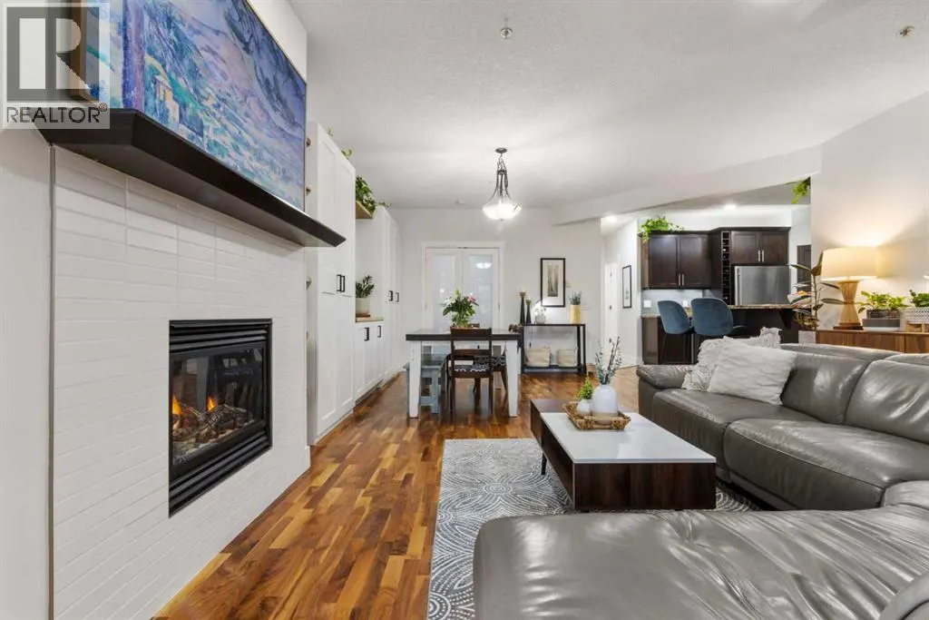 104, 8 Hemlock Crescent