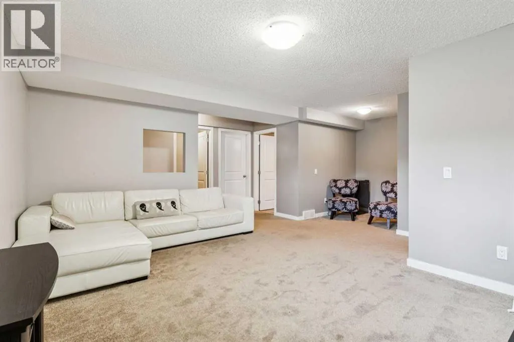 42 Chaparral Valley Place SE