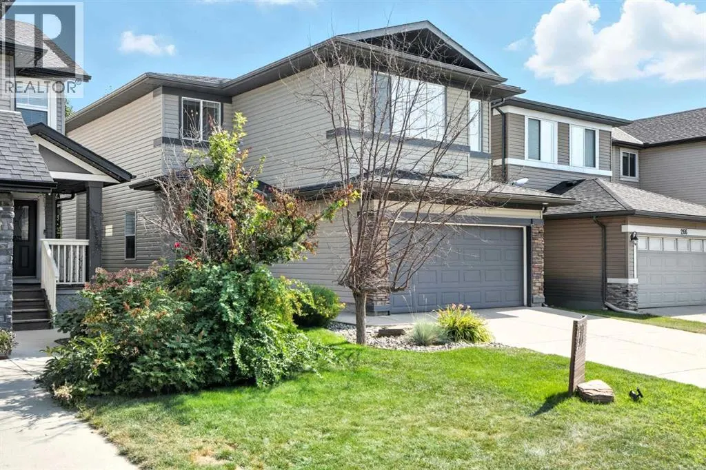 270 Everoak Drive SW