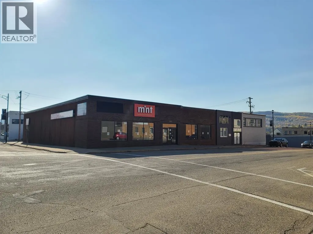 10013 100 Avenue