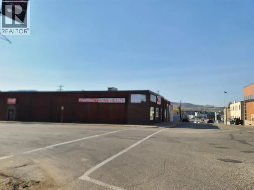 10013 100 Avenue