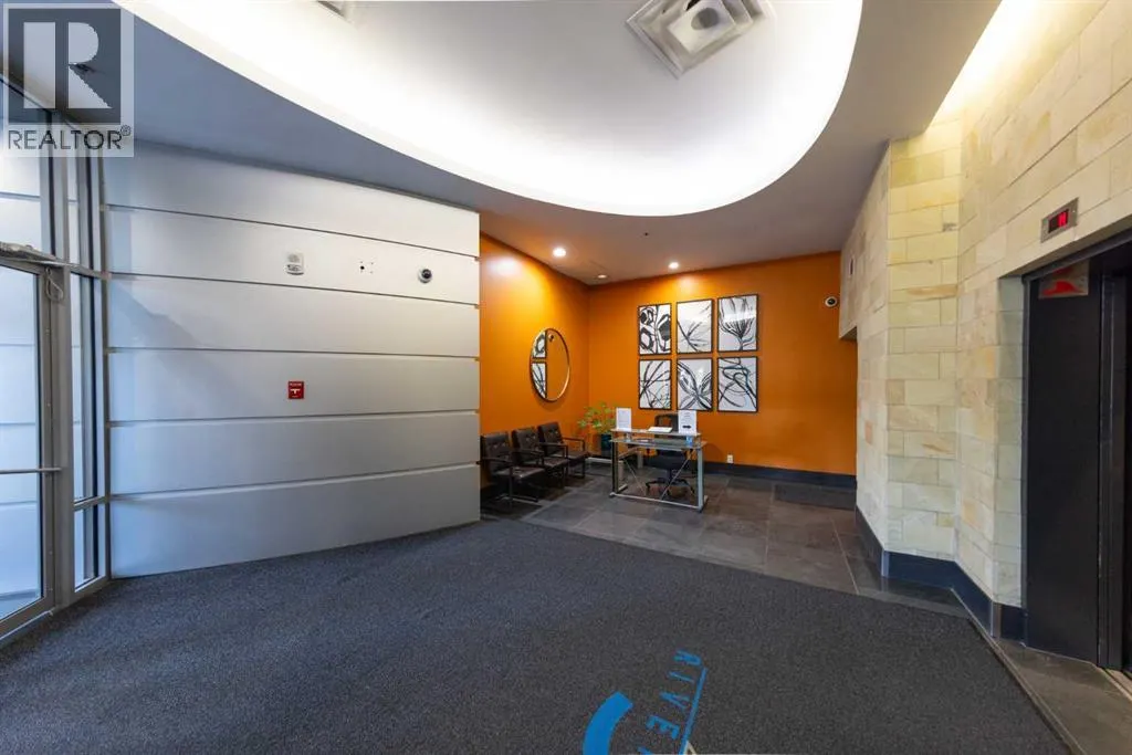 712, 205 Riverfront Avenue SW