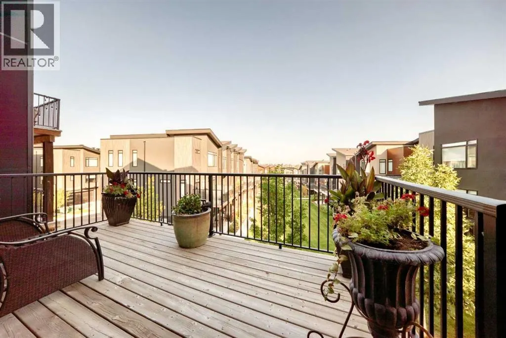 17 Royal Elm Green NW
