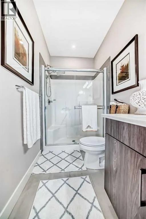 17 Royal Elm Green NW