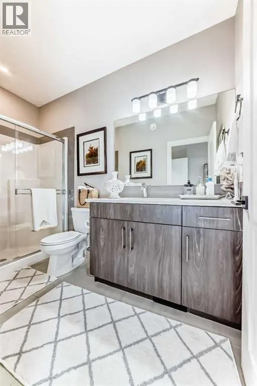 17 Royal Elm Green NW