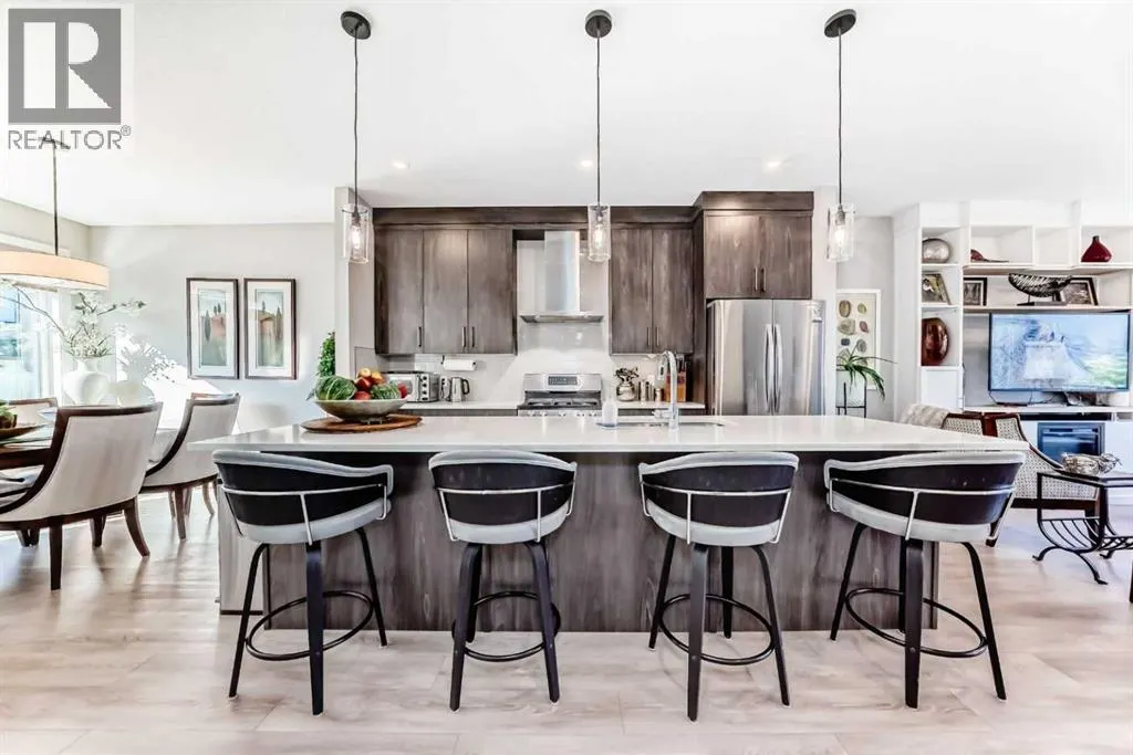 17 Royal Elm Green NW