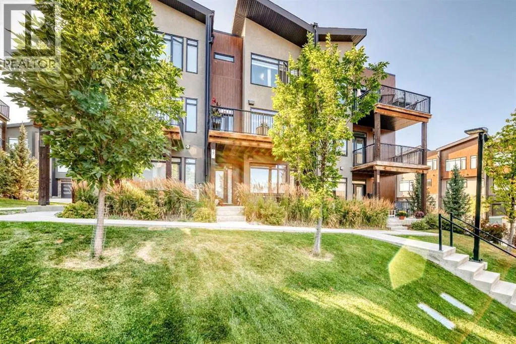 17 Royal Elm Green NW