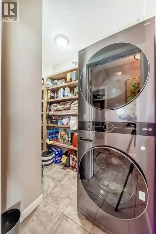 106, 52 Cranfield Link SE
