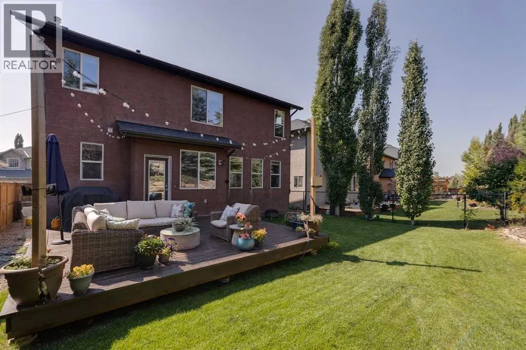 107 Aspen Stone Crescent SW