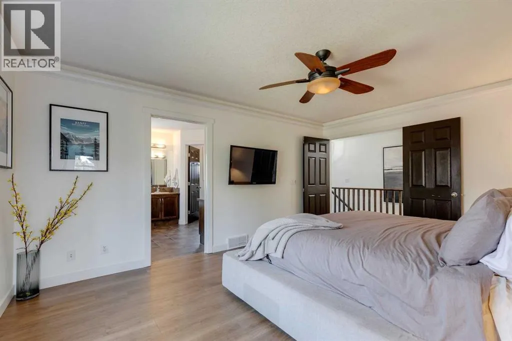 107 Aspen Stone Crescent SW