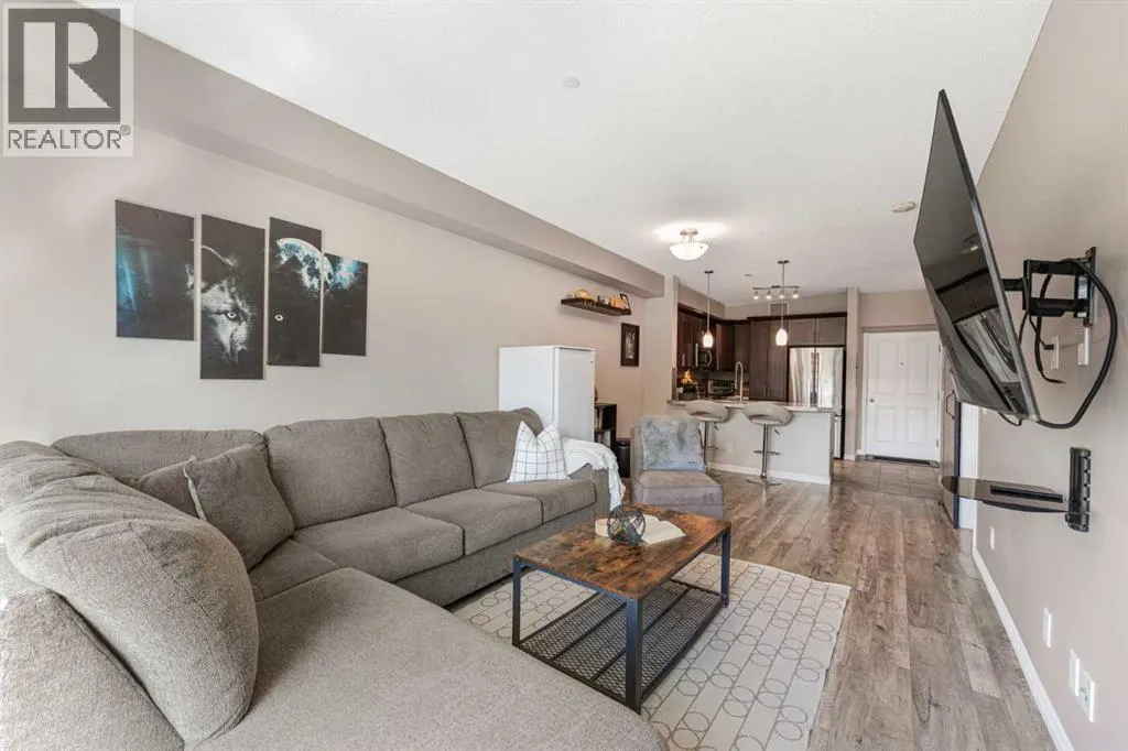 3207, 4 Kingsland Close SE