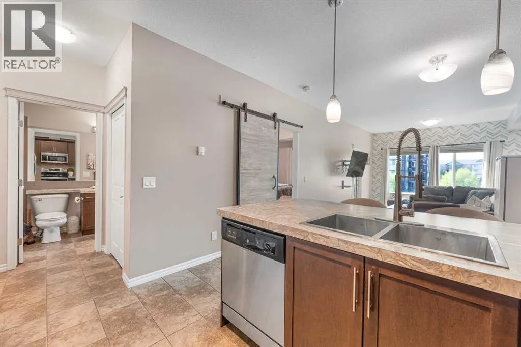 3207, 4 Kingsland Close SE