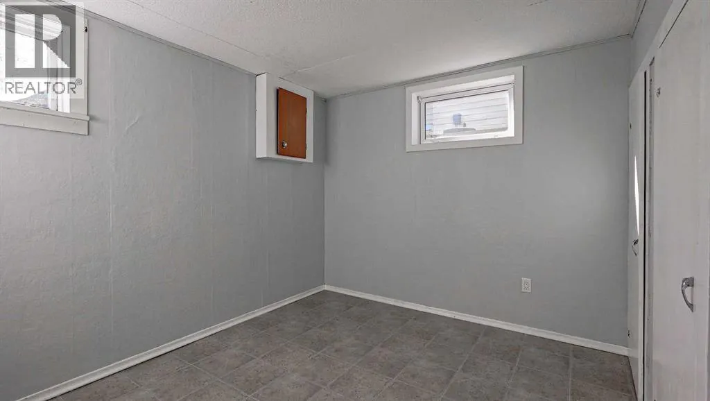 51 Connaught Drive SW