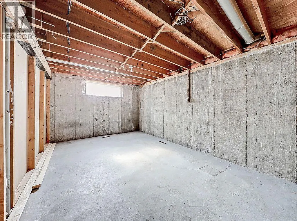 2704 22A Avenue