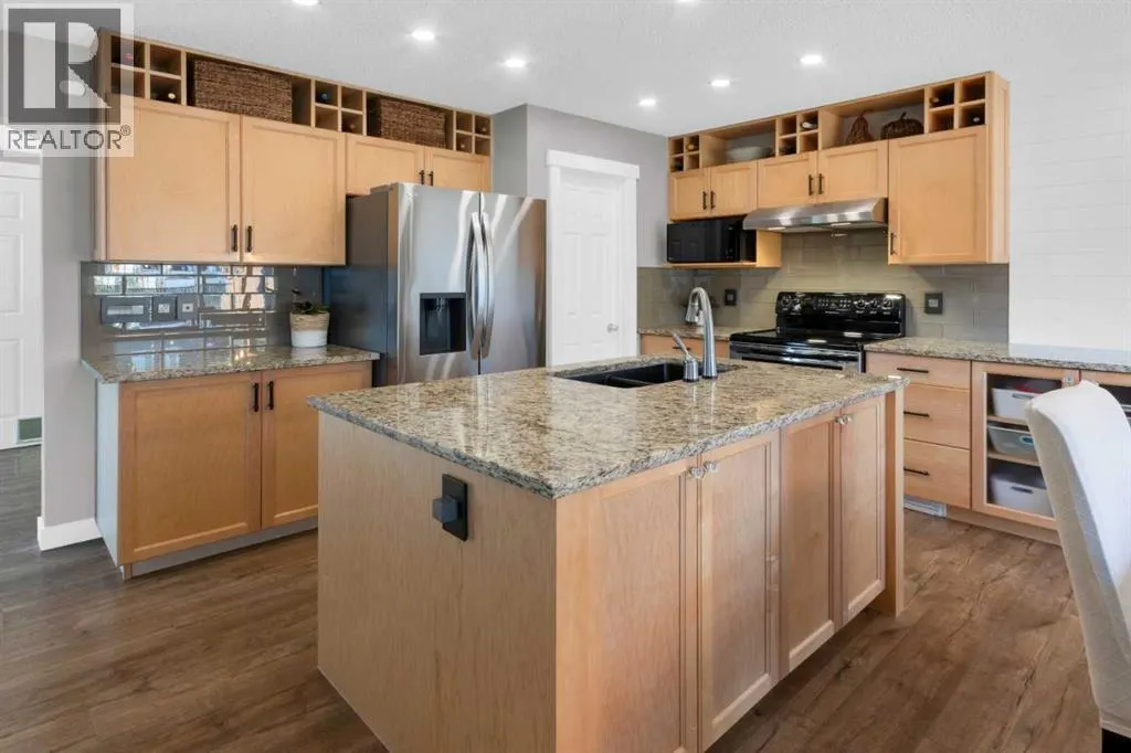230 Evanscreek Court NW