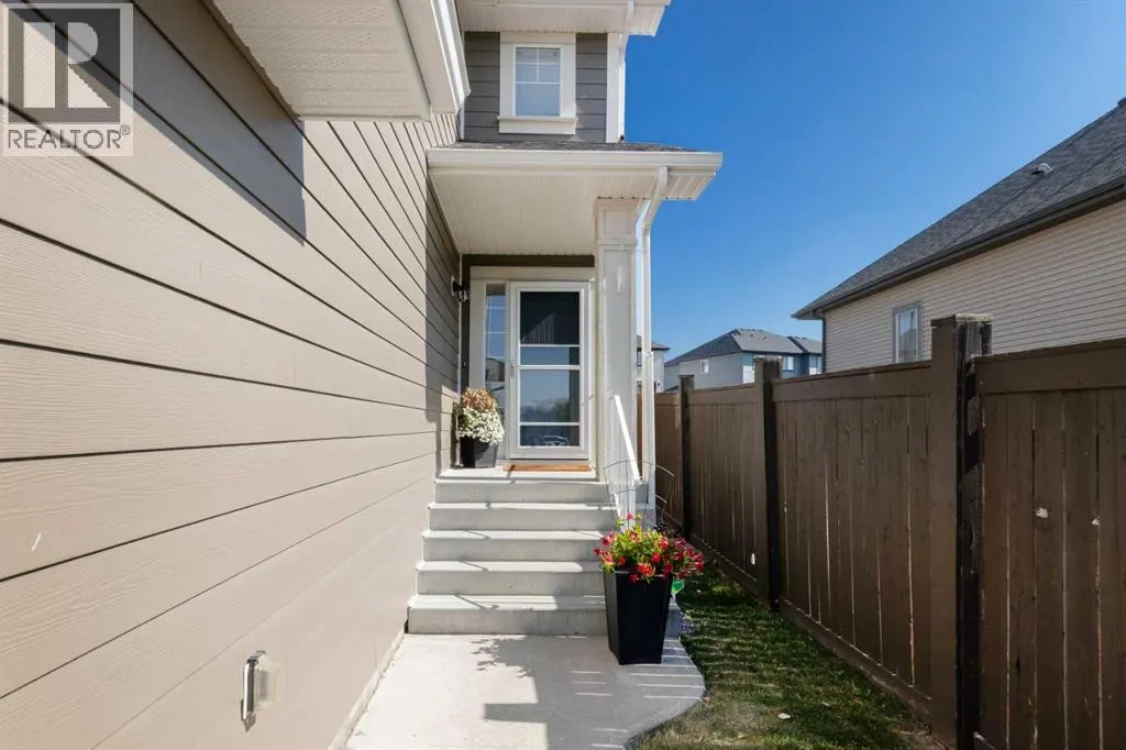 230 Evanscreek Court NW