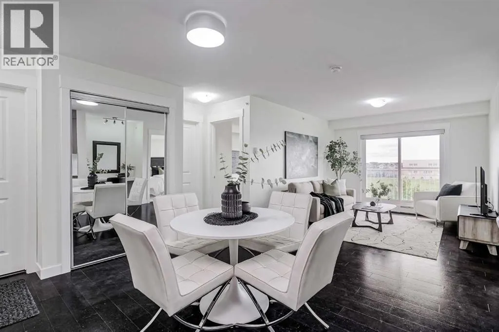 7404, 302 Skyview Ranch Drive NE