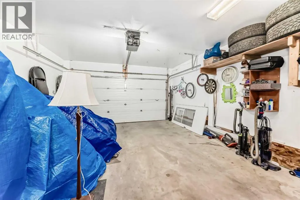 127 Covepark Green NE