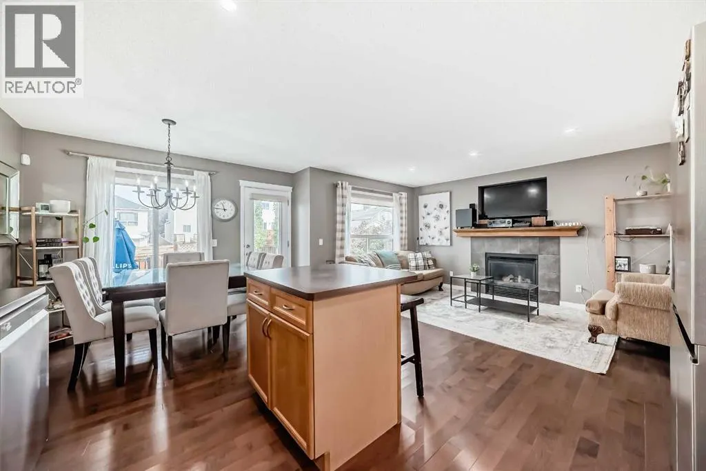 127 Covepark Green NE