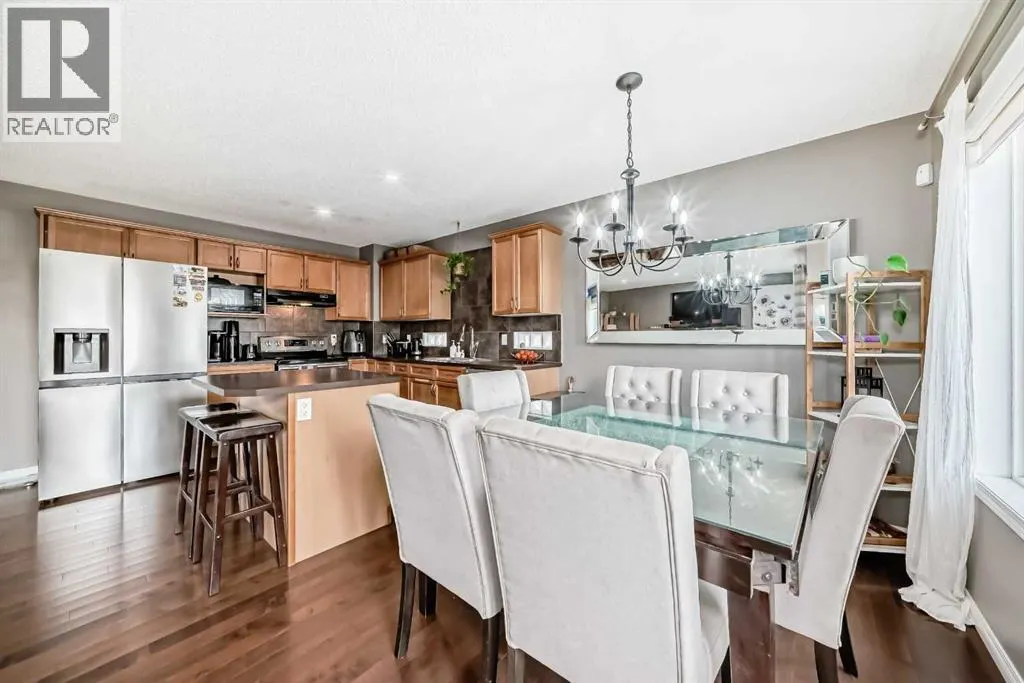 127 Covepark Green NE