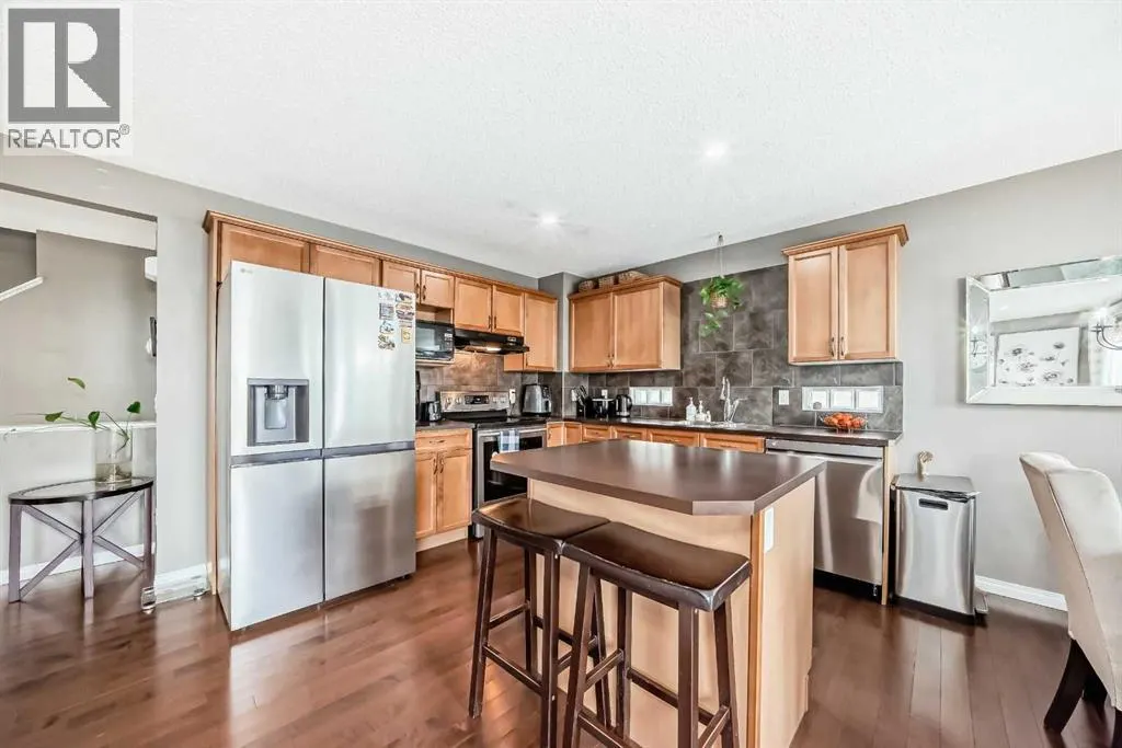 127 Covepark Green NE