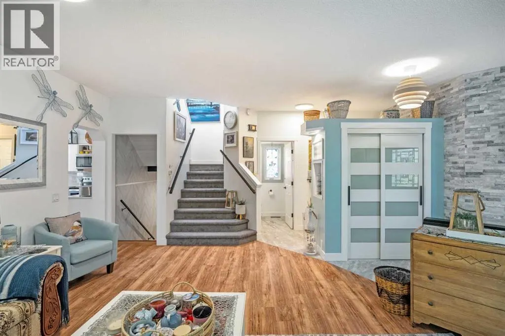 258 Chaparral Court SE
