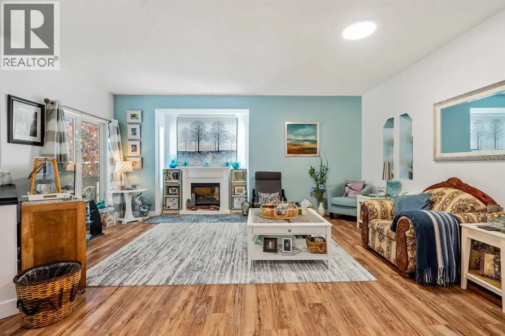 258 Chaparral Court SE