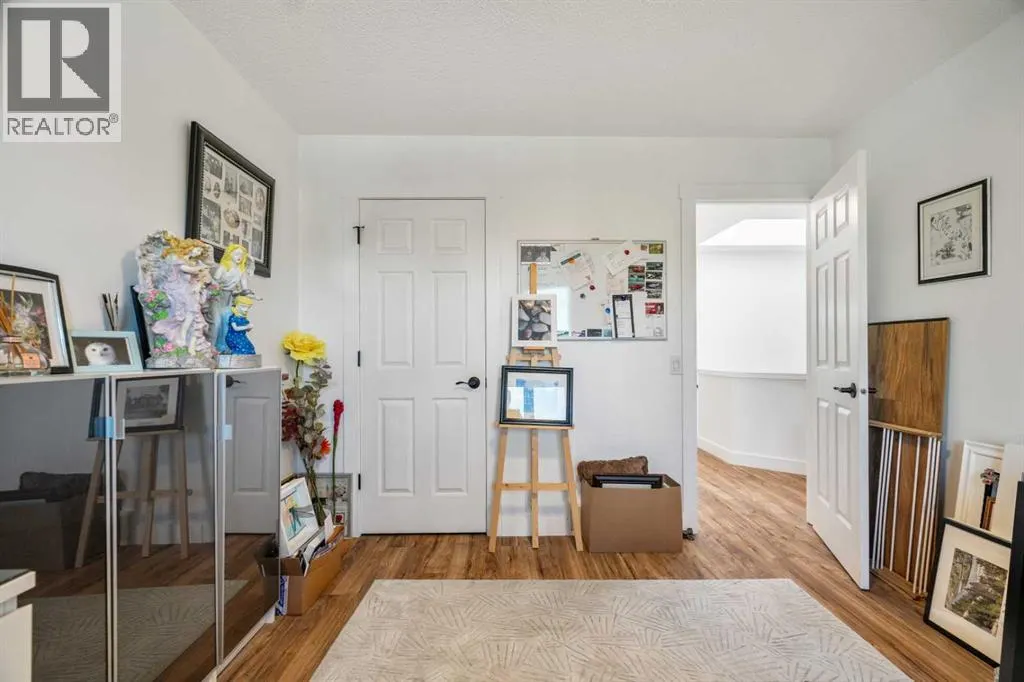 258 Chaparral Court SE